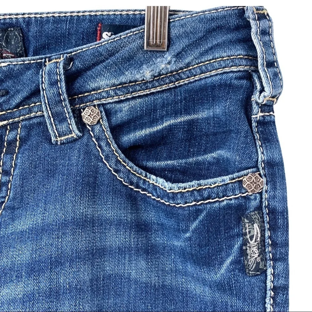 Silver Jeans Aiko Mid Capri Cuffed Denim Jeans - Picture 4 of 14